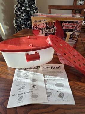 TELEBrands Microwave Pasta Boat